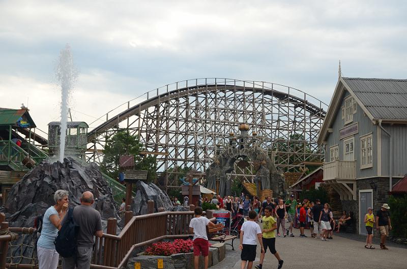 schwarz492.jpg - Europa-Park