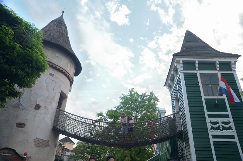 schwarz512.jpg - Europa-Park