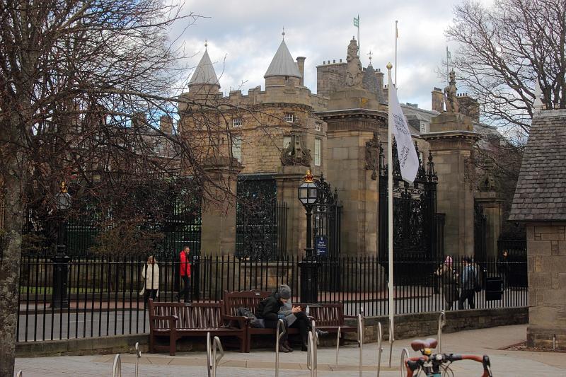 scotland001.JPG - Edinburgh, Palace of Holyroodhouse