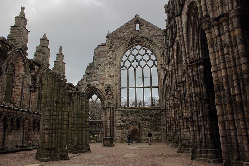 scotland008.JPG - Edinburgh, Palace of Holyroodhouse