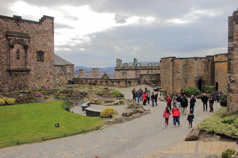 scotland025.JPG - Edinburgh Castle 