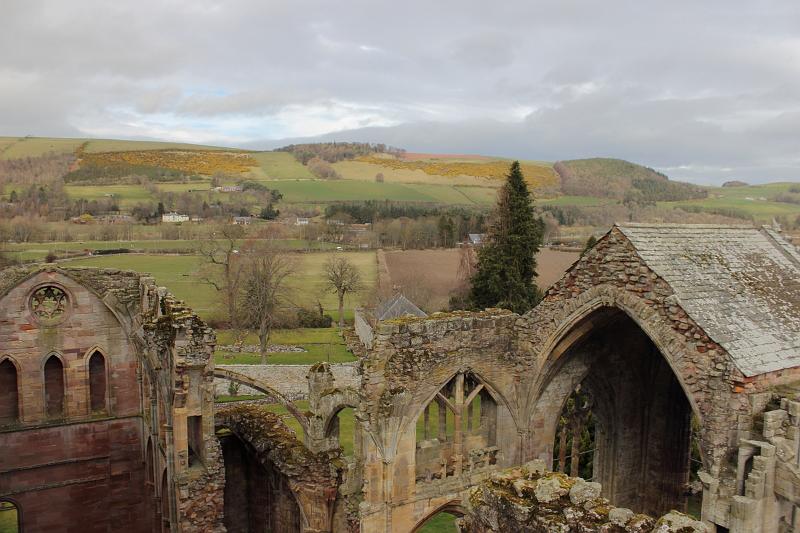 scotland052.JPG - Melrose Abbey 