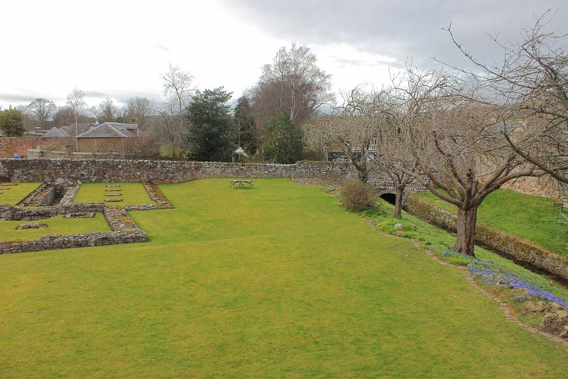 scotland055.JPG - Melrose Abbey 