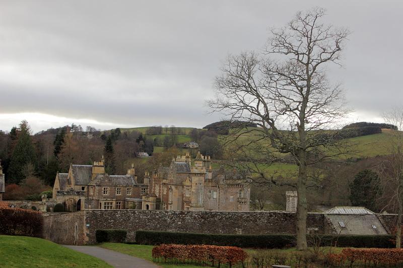scotland067.JPG - Abbotsford - The Home of Sir Walter Scott 