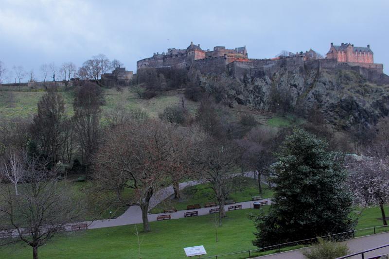 scotland086.JPG - View from Princes Street Gardens