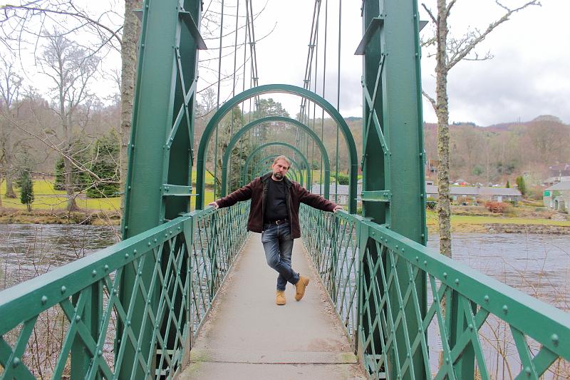 scotland101.JPG - A bridge across the River Tummel in Pitlochry 