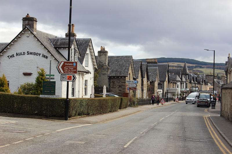 scotland106.JPG - Town of Pitlochry 