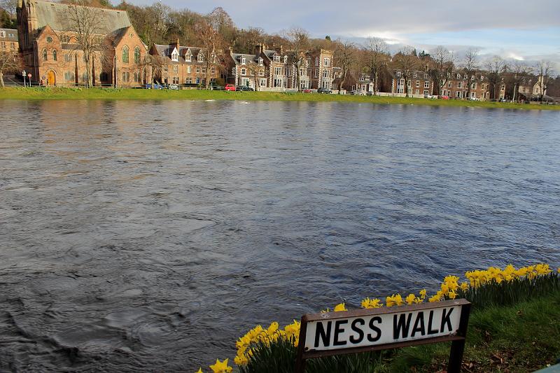 scotland130.JPG - Town of Inverness