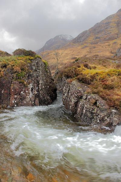 scotland231.JPG - Glencoe national park near Three Sisters mountain