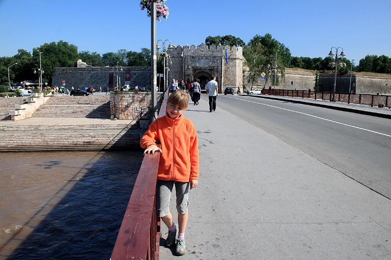 serbia8468.JPG - Fortress of Nish