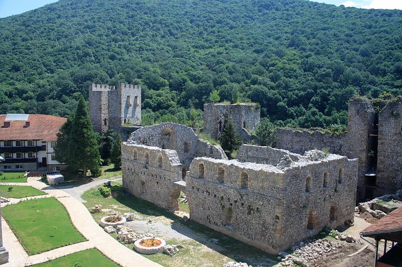 serbia8492.JPG - Manasija Monastery