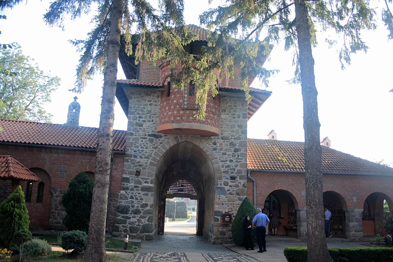 serbia8497.JPG - Žiča monastery