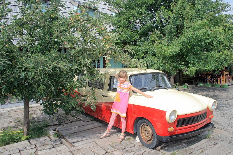 serbia8529.JPG - Ethno village Drvengrad (Timber Town)