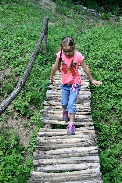 serbia8570.JPG - Velika Remeta Monastery, Frushka Gora