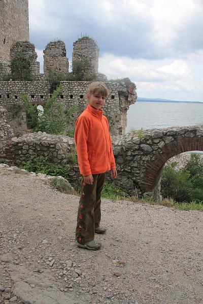 serbia8599.JPG - Djerdap National Park, Golubac Fortress 