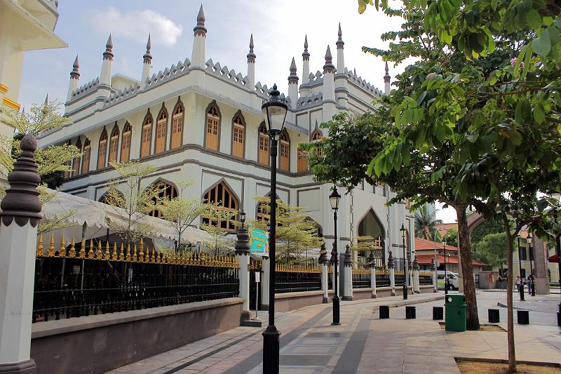 singapore102.JPG - Sultan's Mosque in the Arab Quarter 