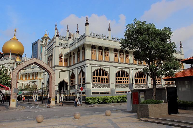 singapore103.JPG -  Sultan's Mosque in the Arab Quarter 