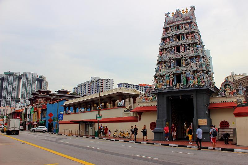 singapore157.JPG - Doorway of Sri Mariamman Hindu Temple in the Chinatown