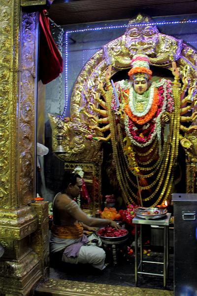 singapore224.JPG - Little India - Sri Veeramakaliamman Temple