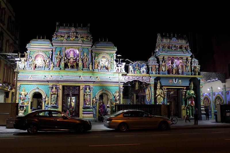 singapore247.JPG - Little India - Sri Vadapathira Kaliamman Temple 