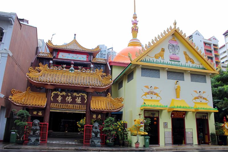 singapore270.JPG - Little India - Sakya Muni Buddha Gaya Temple 