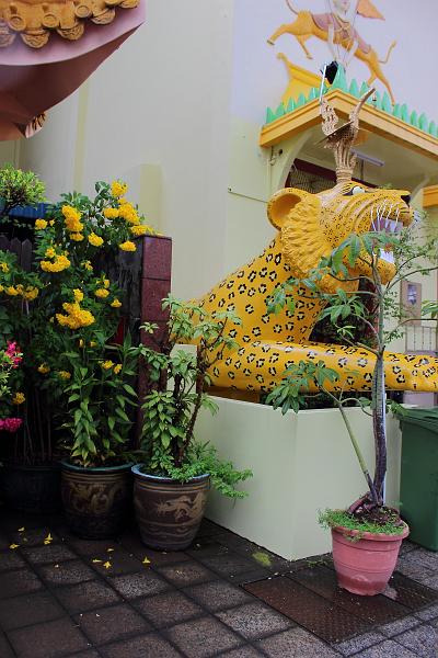 singapore271.JPG - Little India - Sakya Muni Buddha Gaya Temple 