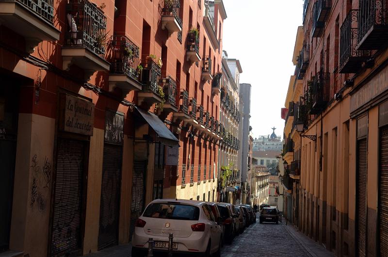 spain0004.jpg - A street in Madrid