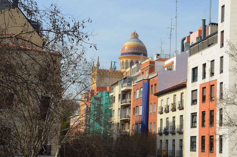 spain0013.jpg - Iglesia de Santa Teresa y San José 