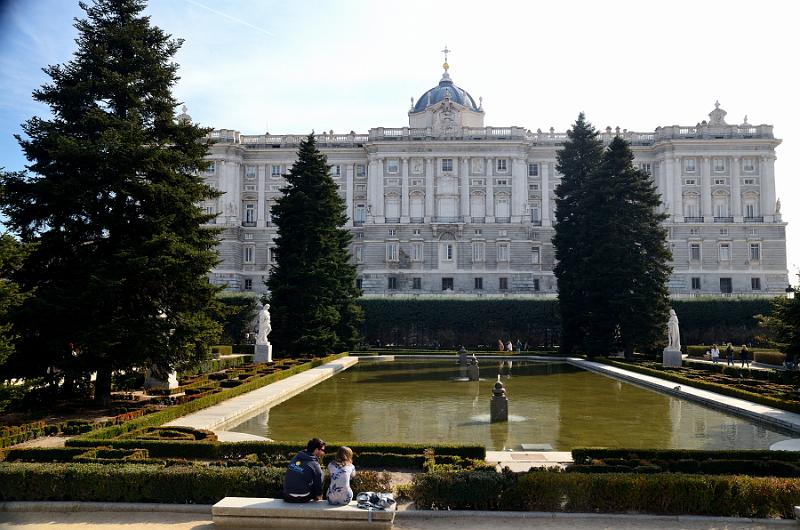 spain0014.jpg - Royal Palace of Madrid