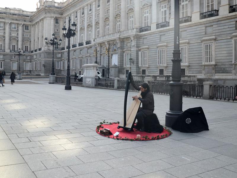 spain0015.jpg - Royal Palace of Madrid