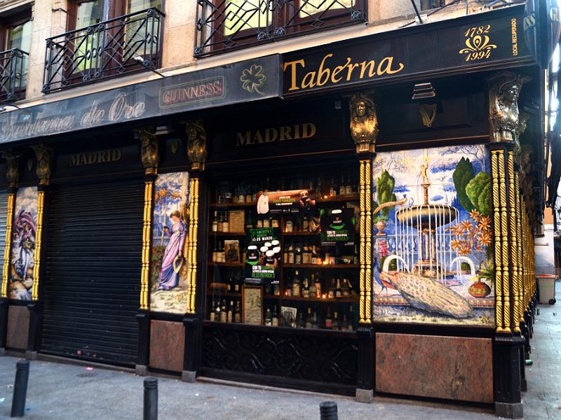 spain0027.jpg - A street in Madrid