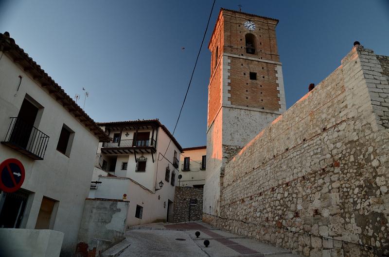 spain0077.jpg - A street in Chinchon