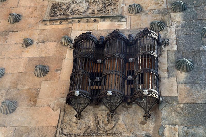 spain0082.jpg - The House of Shells in Salamanca