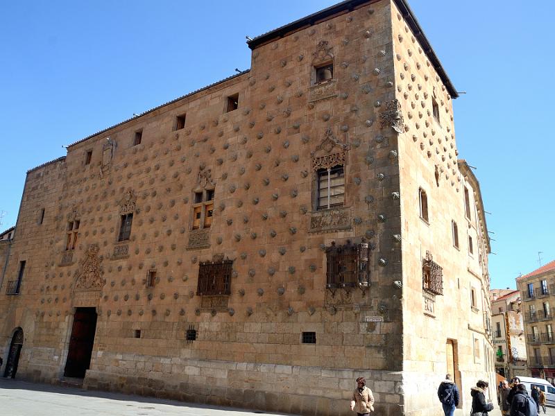 spain0083.jpg - The House of Shells in Salamanca