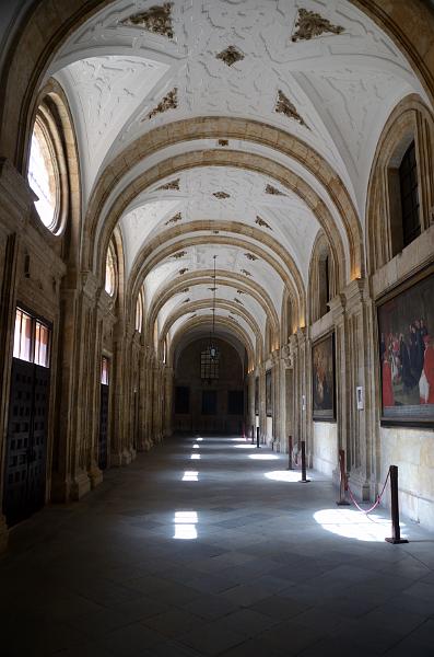 spain0096.jpg - Pontifical University of Salamanca 