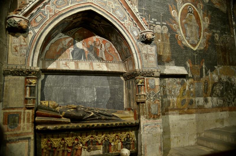 spain0118.jpg - Sarcophagi. Romanesque Cathedral of Salamanca