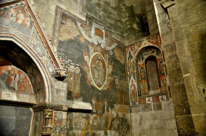 spain0119.jpg - Romanesque Cathedral of Salamanca