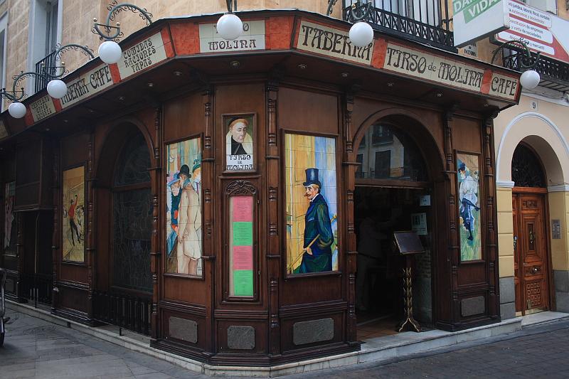 spain0040.JPG - Decorative ceramic tiles on the facade of cafe in Madrid
