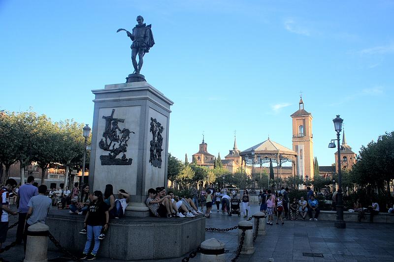 spain0096.JPG - Plaza de Cervantes - the main square in Alcala de Henares