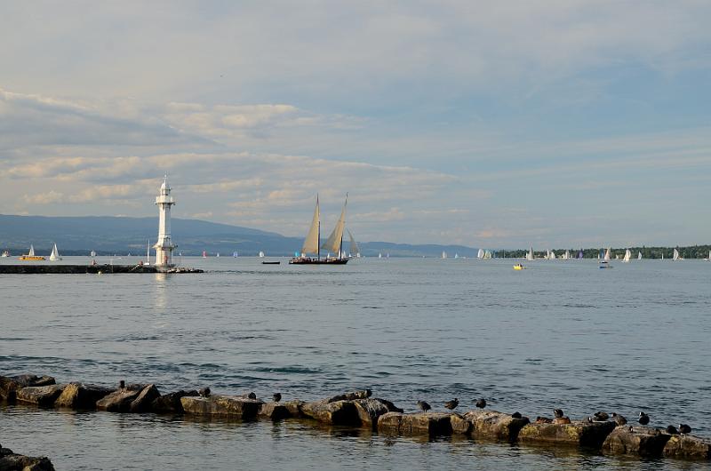 switz082.jpg - Lake Geneva