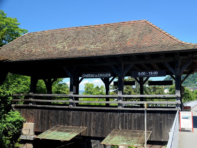 switz087.jpg - The Chillon Castle in Montreux