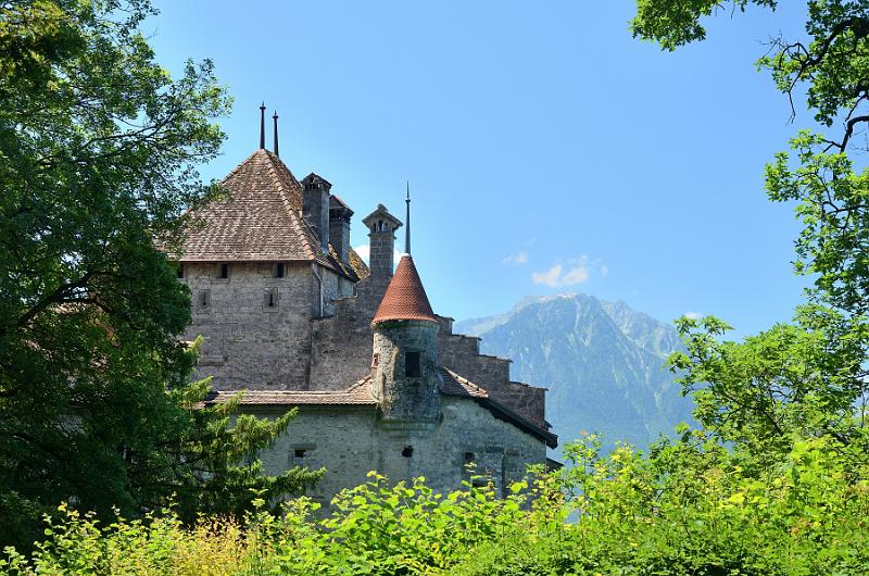 switz088.jpg - The Chillon Castle in Montreux