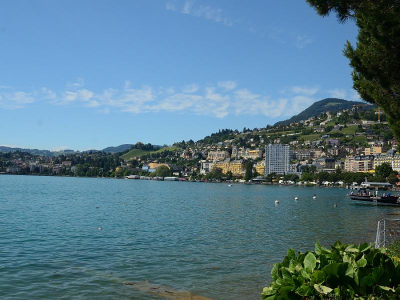 switz113.jpg - Lake Geneva from Montreux promenade