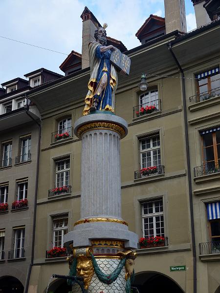 switz239.jpg - Fountain of  Moses holding the Ten Commandments, Bern