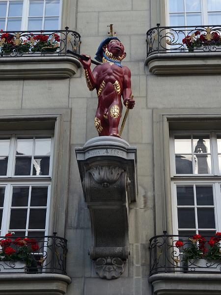 switz252.jpg - Monkey Figure in Kramgasse Street