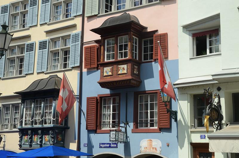 switz277.jpg - Augustinergasse in the Old Town of Zurich