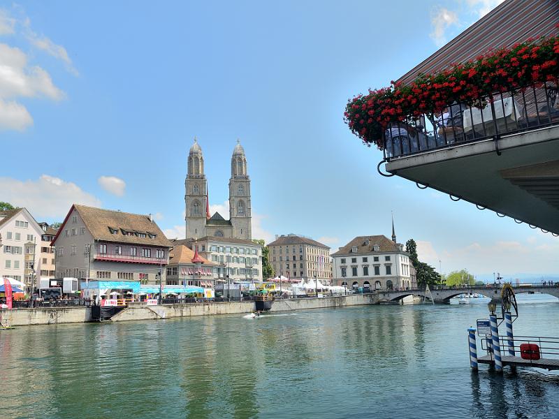 switz280.jpg - Twin towers of Grossmuenster church  across river, old town of Zurich