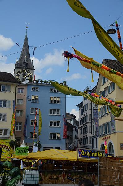 switz284.jpg - Summer festival on Münsterhof and part of  St. Peter Church