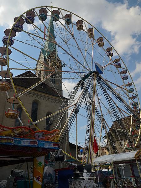 switz289.jpg - The Fraumünster church and Ferris Wheel