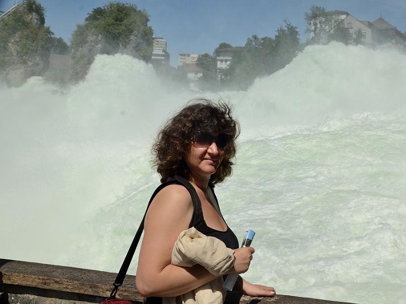 switz334.jpg - Rhine Falls 